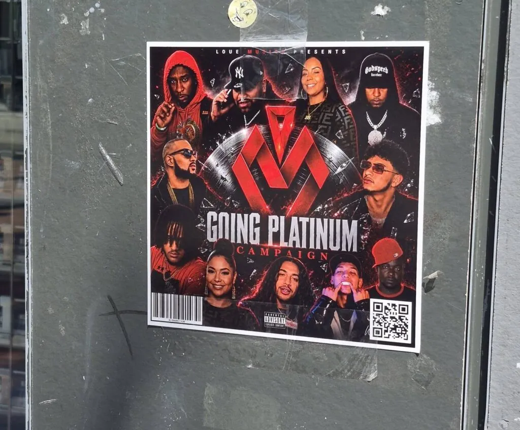 Ahora Flyers